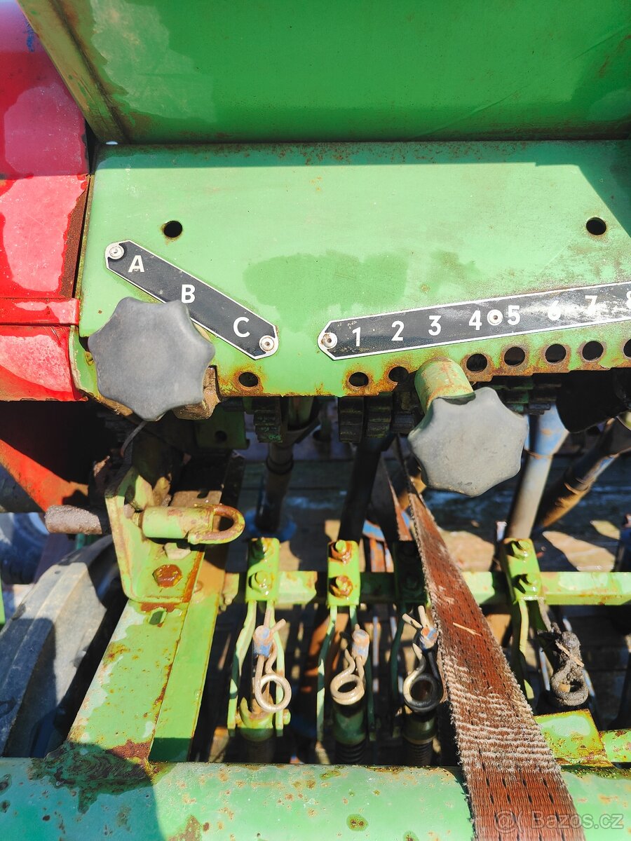 secí stroj hassia 3m. - 4