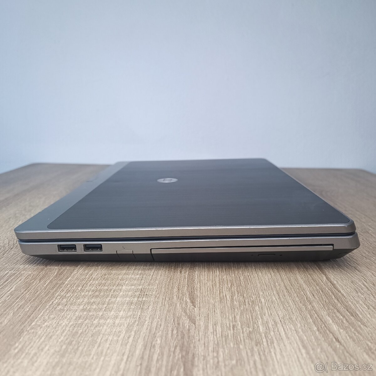 Rychlý Notebook HP - 4