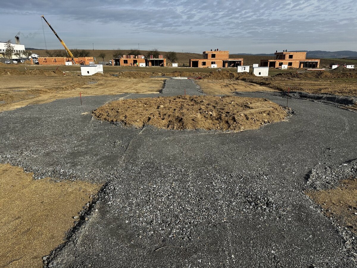 Hrubé stavby na prodej, Klatovy - 4