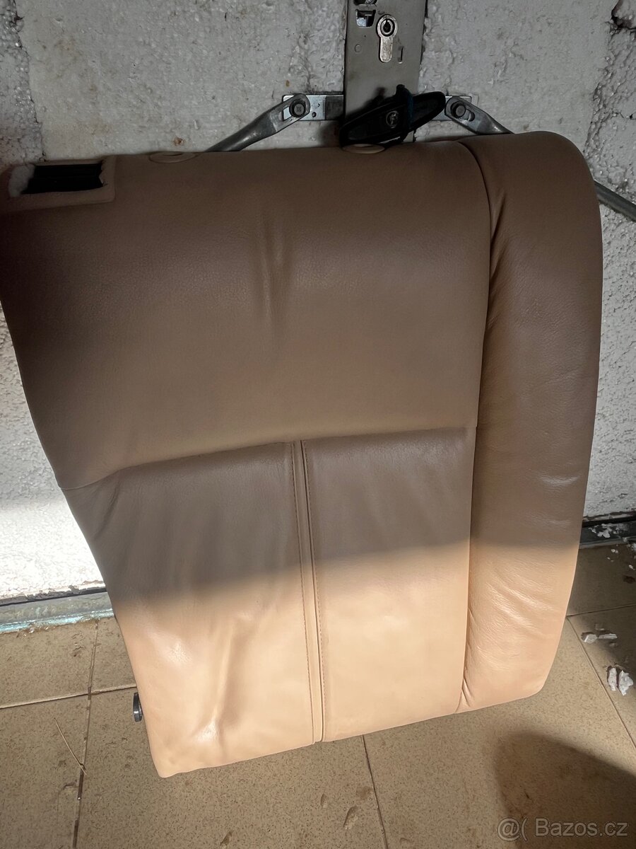 Béžová kůže E39 - 4