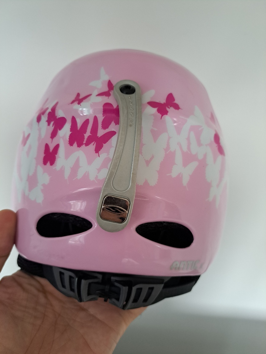 Dětská lyžařská helma - 4