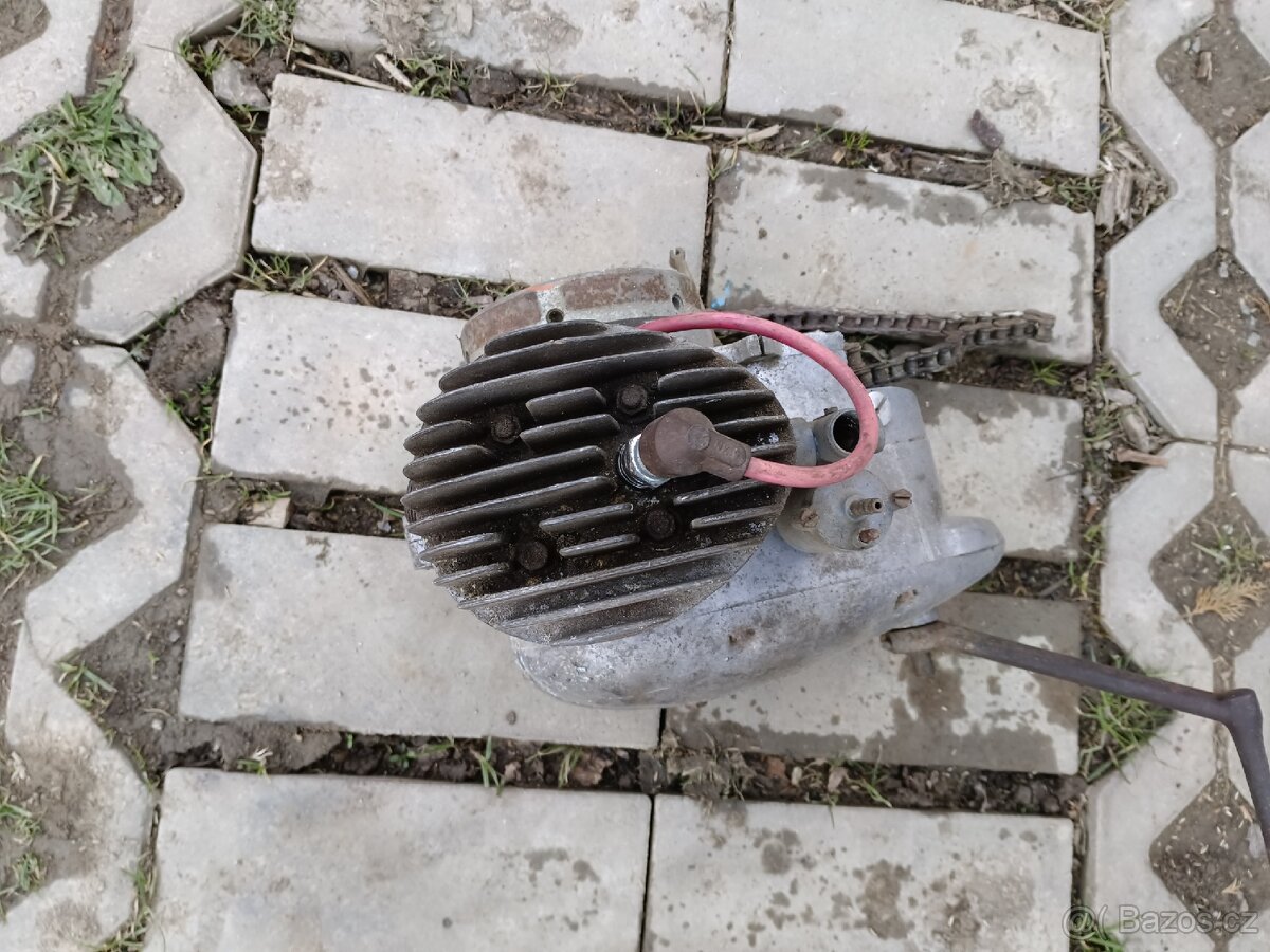 Motor manet dvoupist - 4