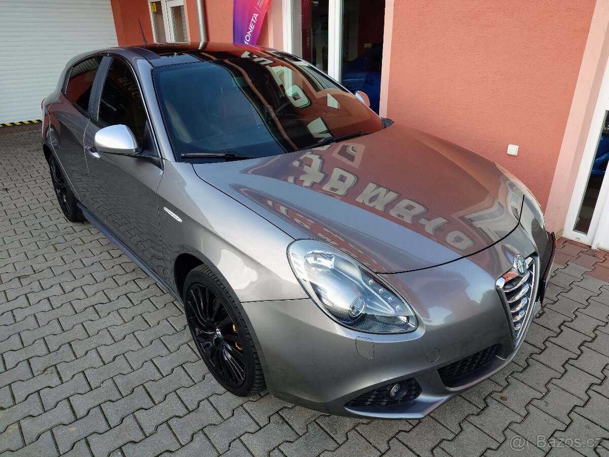 Alfa Romeo Giulietta 2.0 Turismo 103 kW - 4