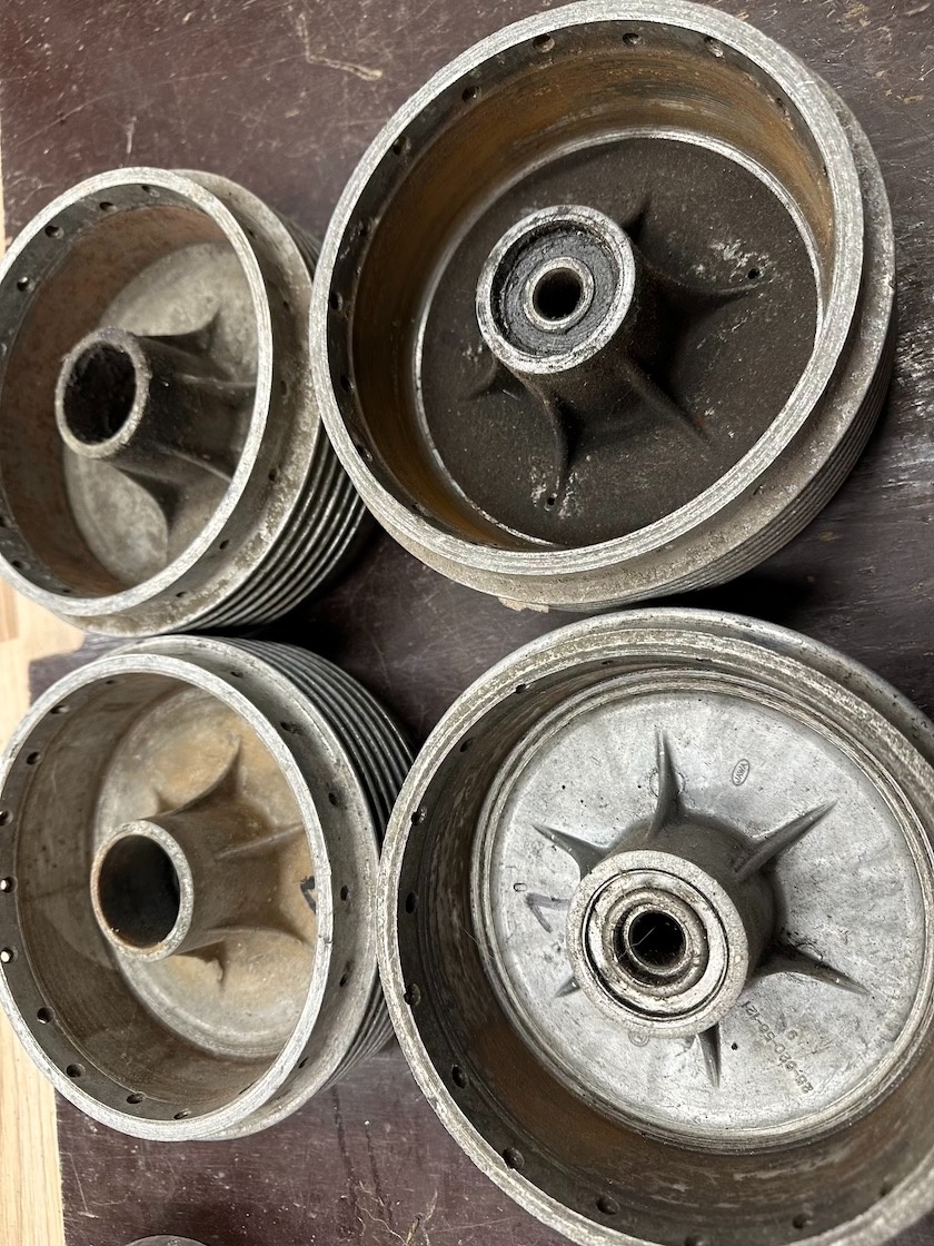 Predám stred kola, brzdový buben JAWA ČZ 175 250 350 - 4