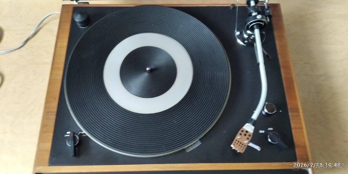 Gramofon Tesla NC440 - 4