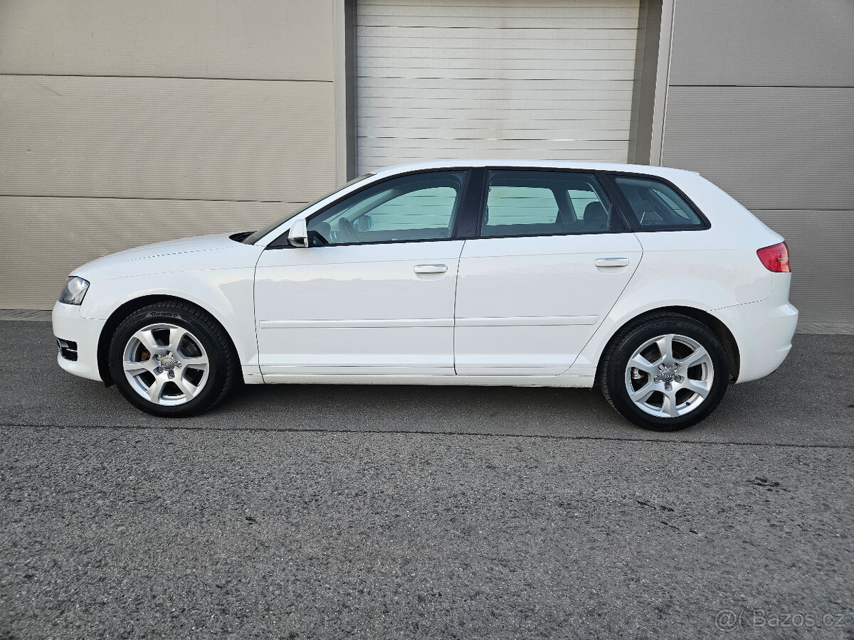 Audi A3 SportBack 1.2 TFSi 77 kW - 4