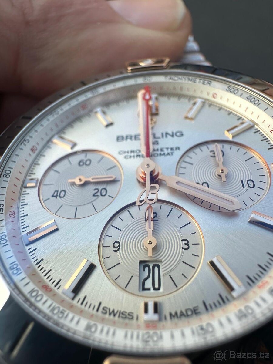 Breitling CHRONOMAT B01 42 - 4