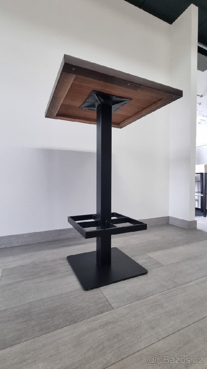 Barový stolek - kovová podnož - 4