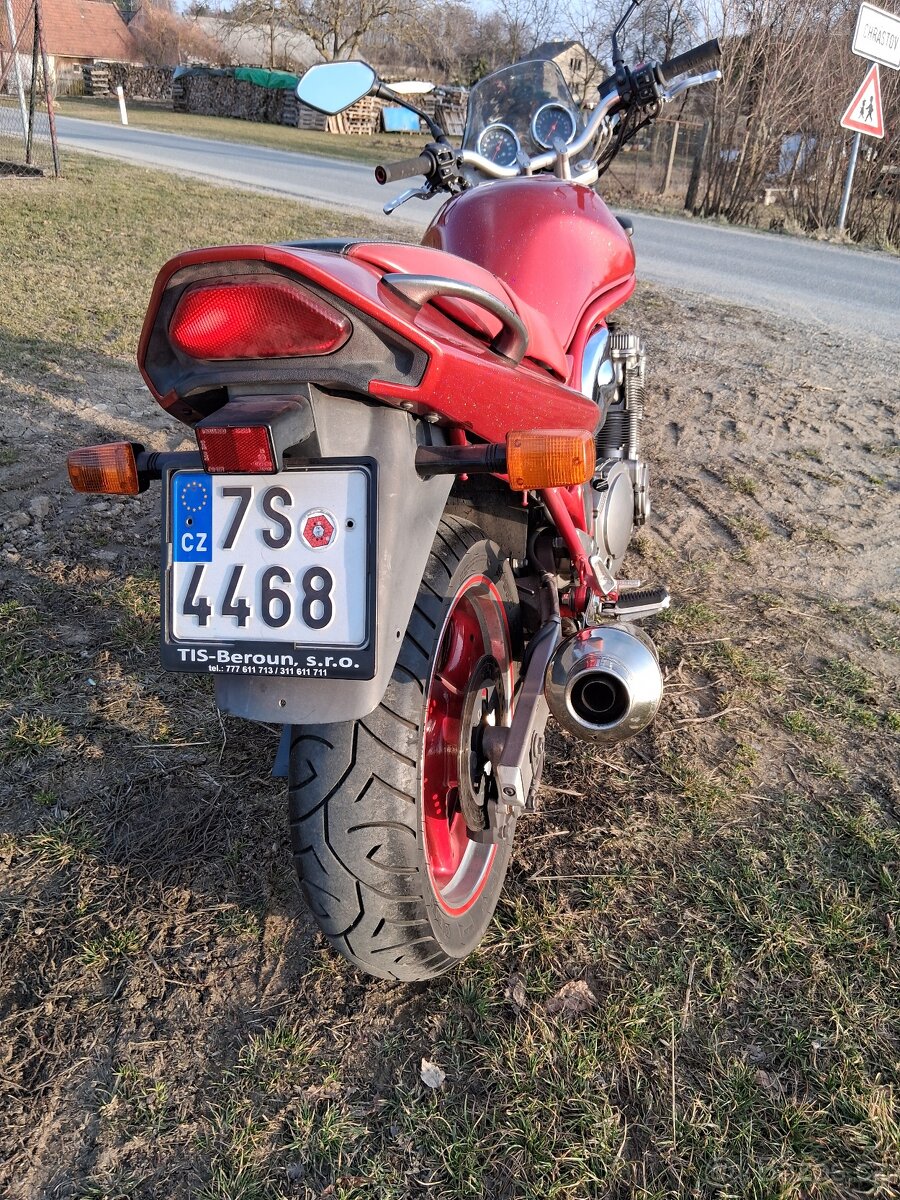 Suzuki bandit gsf 600 - 4