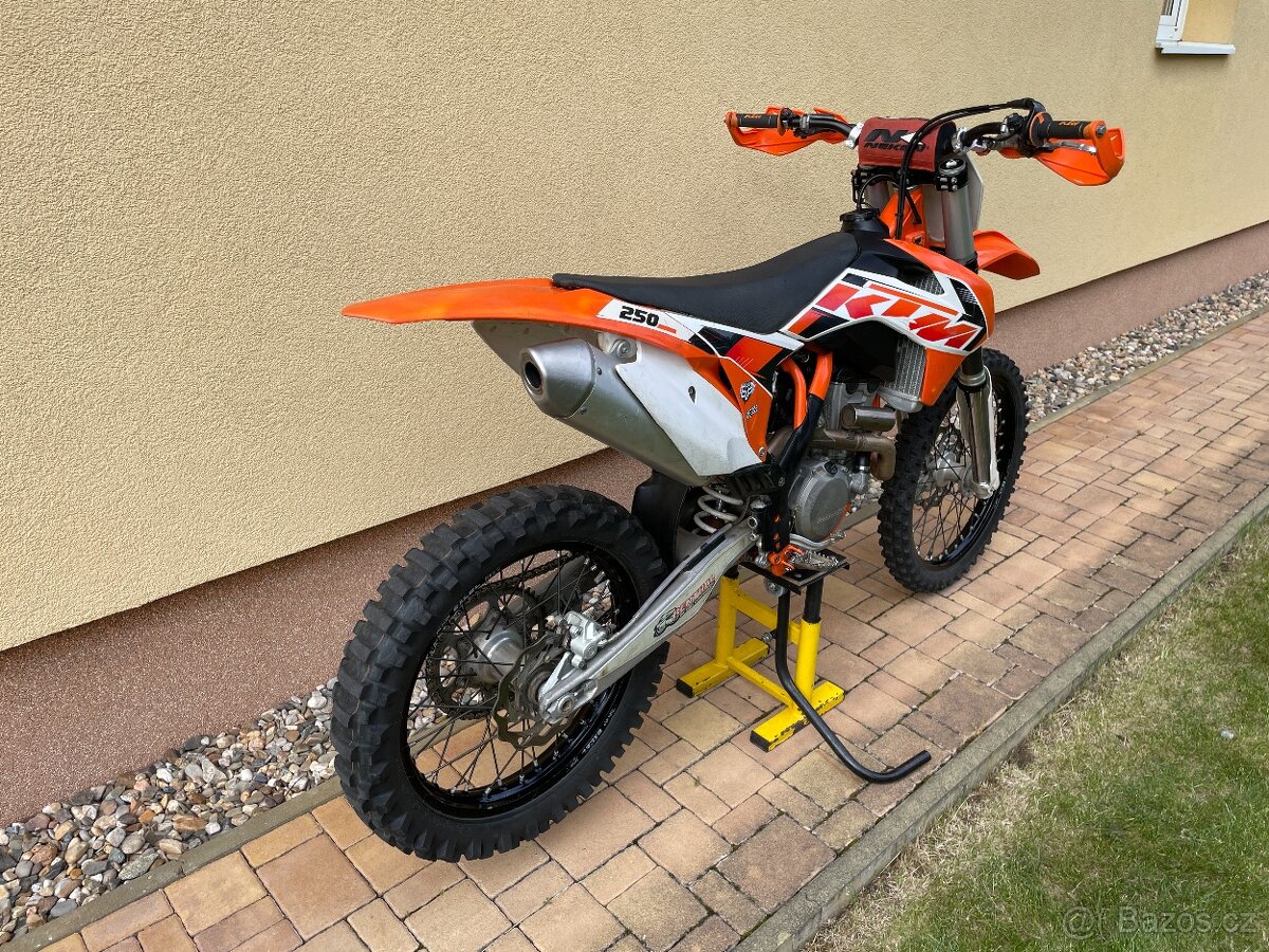 KTM 250 SX-F 2015