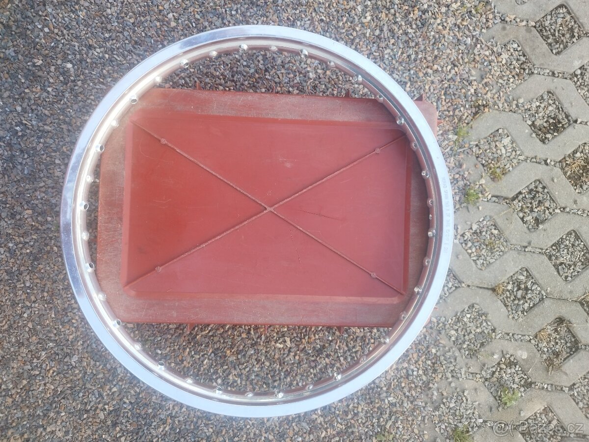 MOTOKROS RÁFKY 21 X 1,6