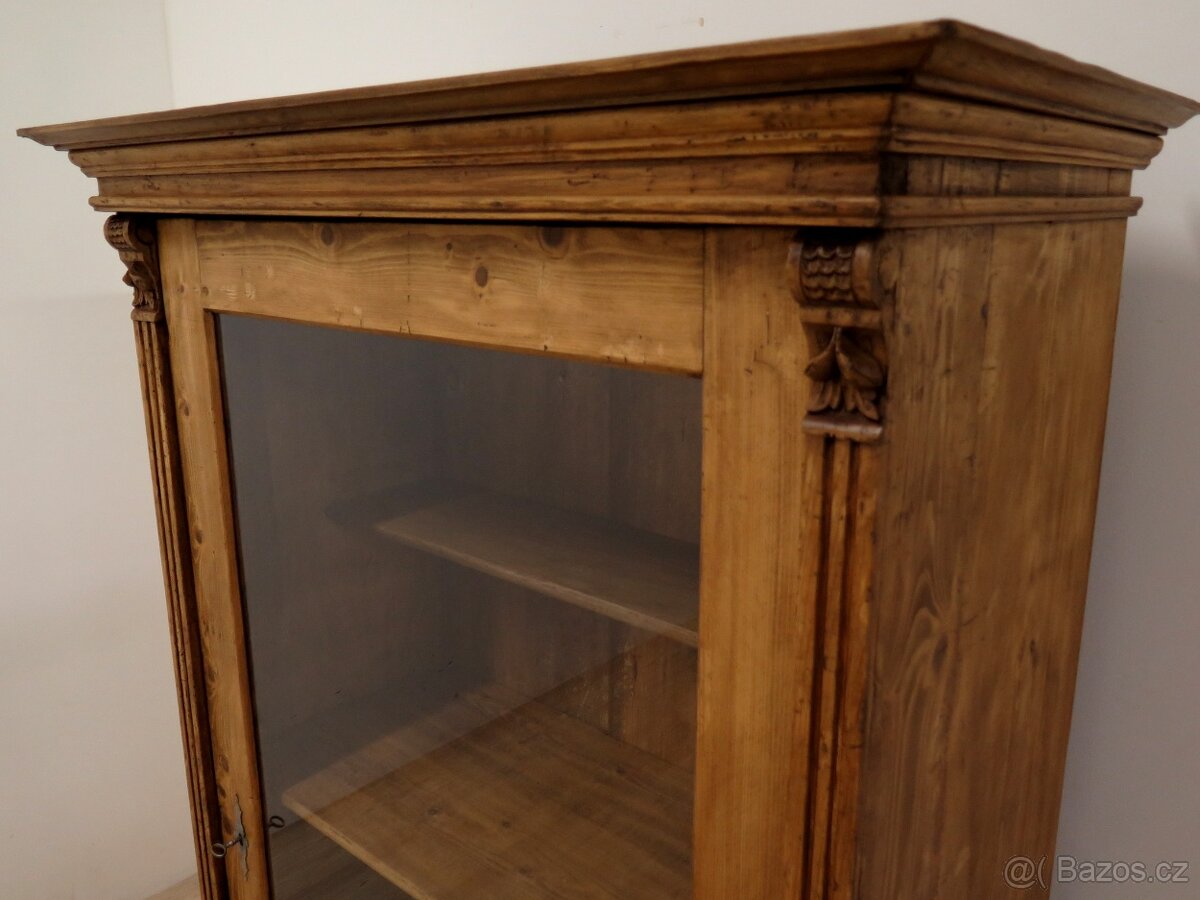 Starožitná vitrína - originál - 4