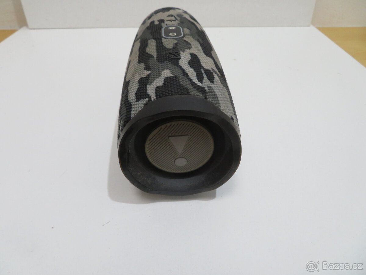 Bezdrátový reproduktor JBL Charge 4 - 4
