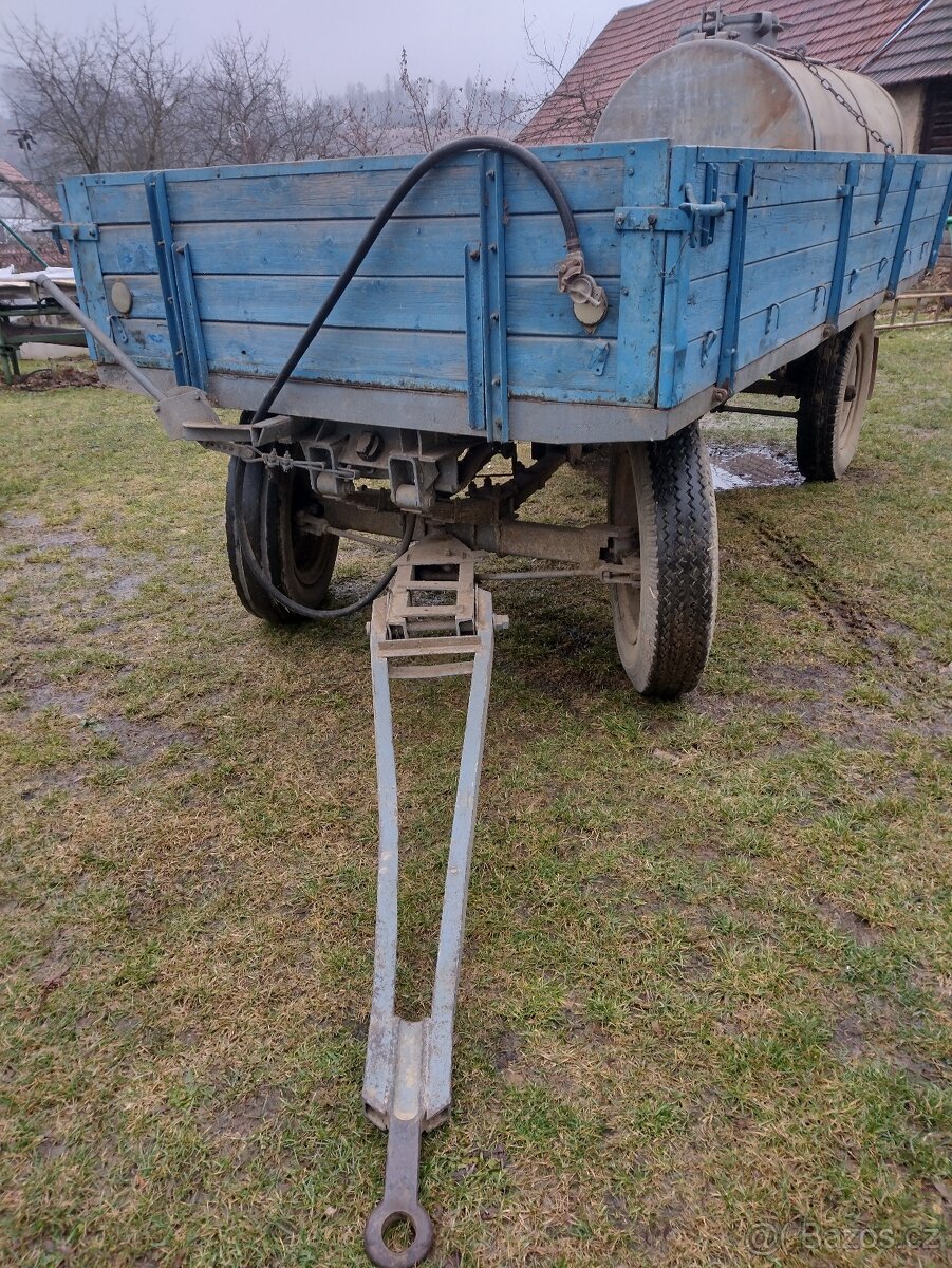 Traktorový přívěs 3,5t - 4
