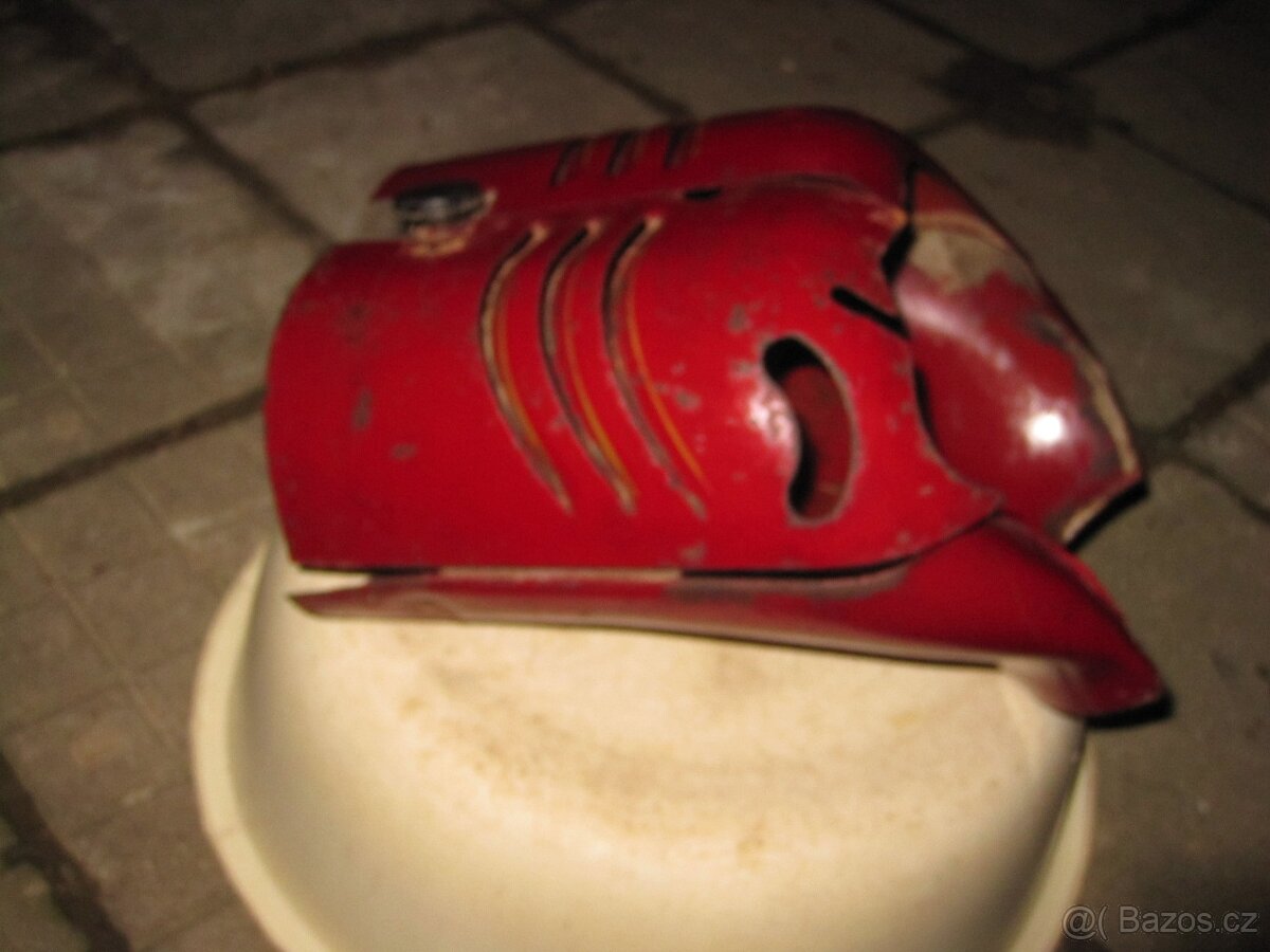 prsíčka Jawa 05;555 - 4