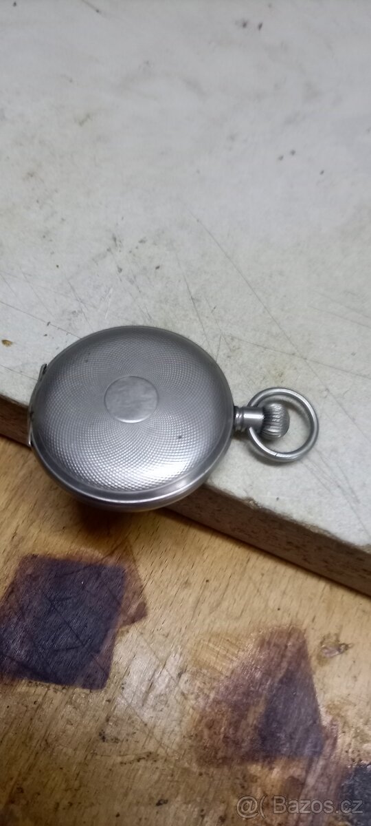 Staré stříbrné kapesní hodinky - 4