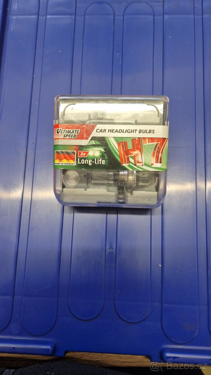 Žárovky H7 - 4