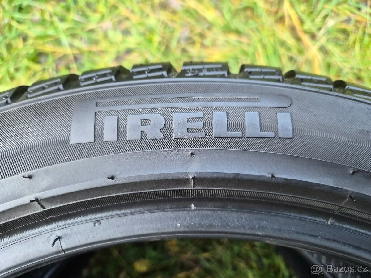 2x Zimní pneu Pirelli Sottozero Winter - 205/50 R17 XL - 85% - 4