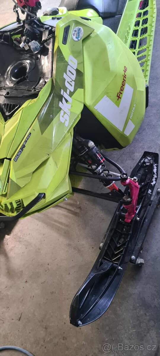 Ski doo 800 etec - 4