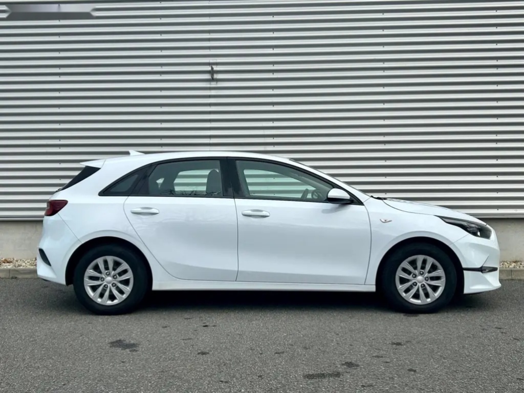 Kia Cee´d, 1.6 CRDi 100kW/1.Maj./DPH/ČR - 4