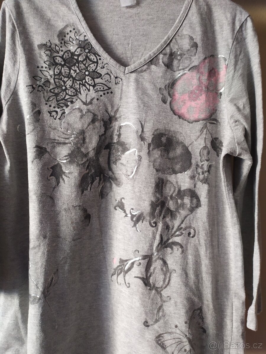 hezká šedá halenka - 4