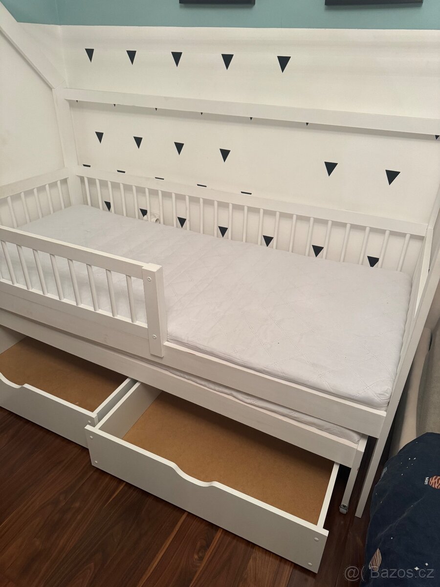 Domečková postel - 4