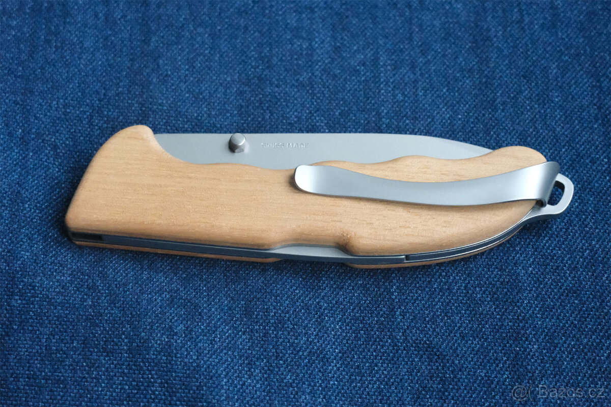 Prodám Victorinox Evoke Wood Brown - 4