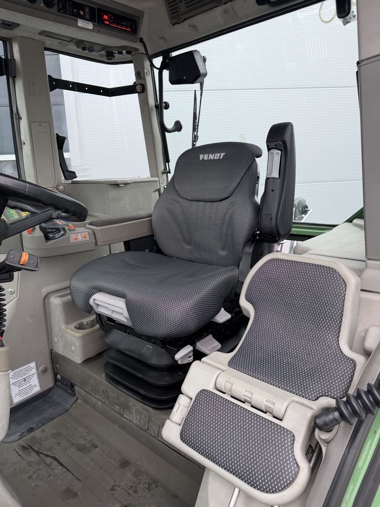 Fendt Vario 820 - 4