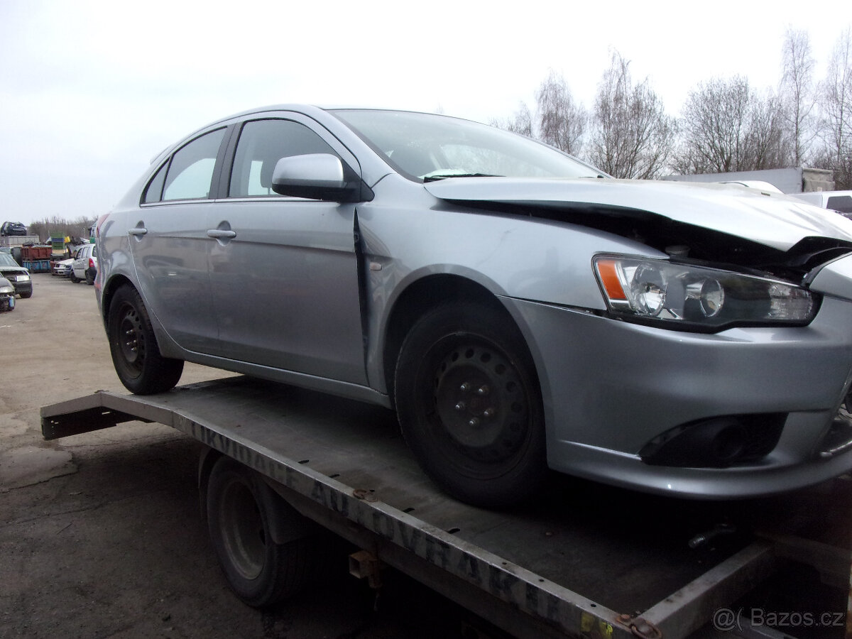 Mitsubishi Lancer - 4