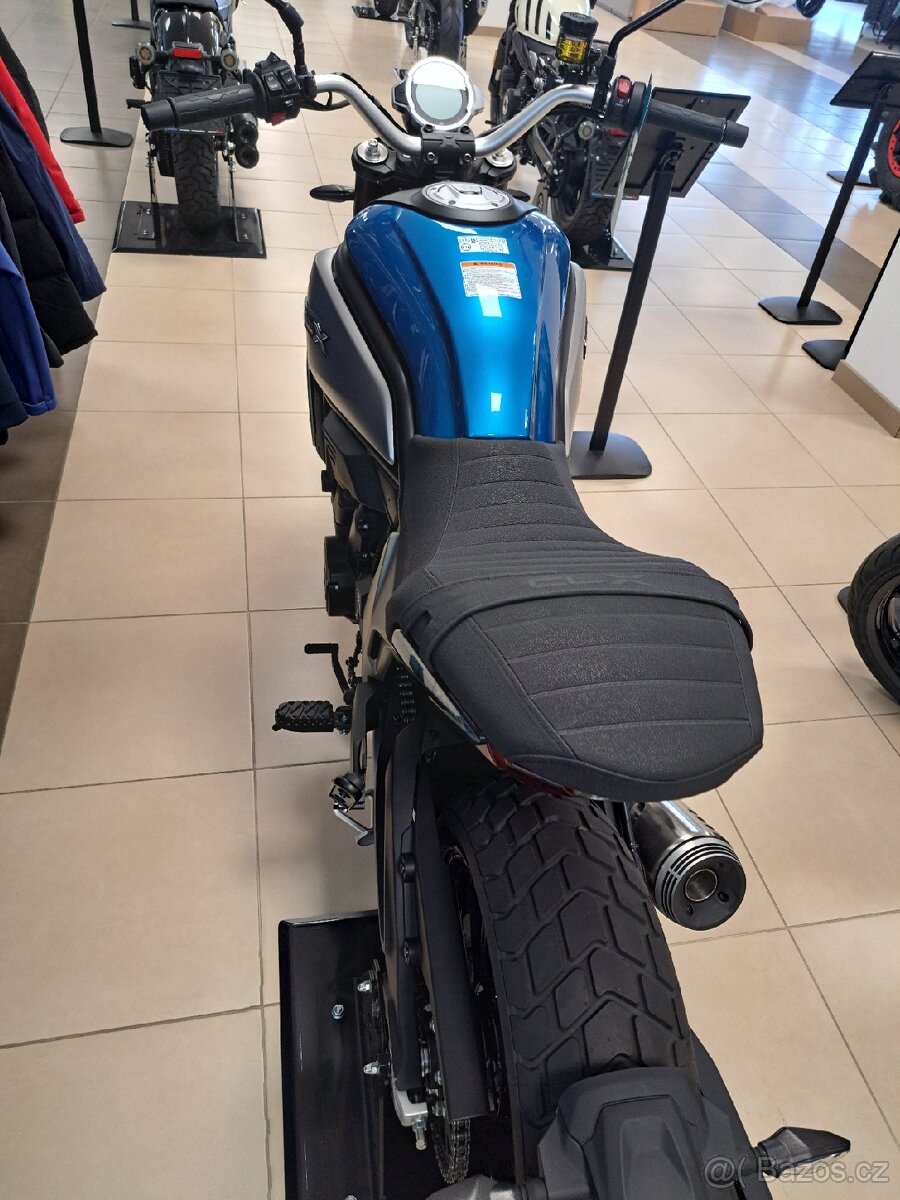 CFMOTO 700CL-X Heritage - 4