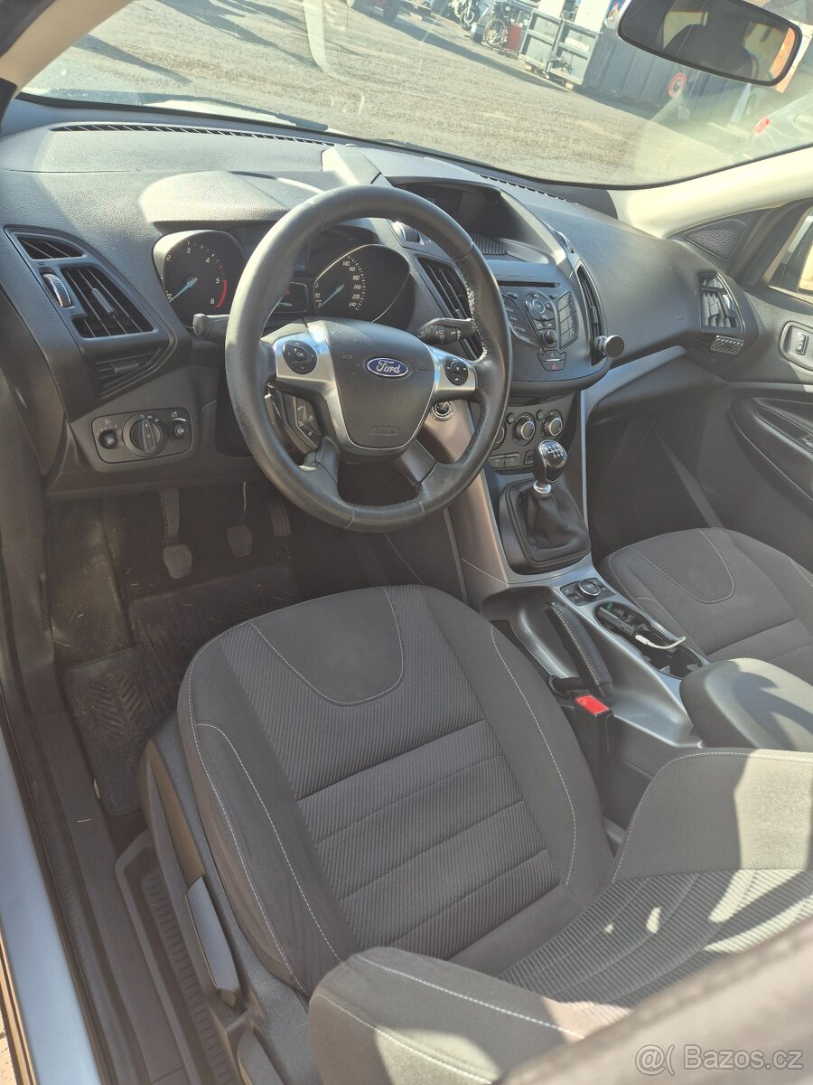 Ford Kuga 2.0 TDCI - 4