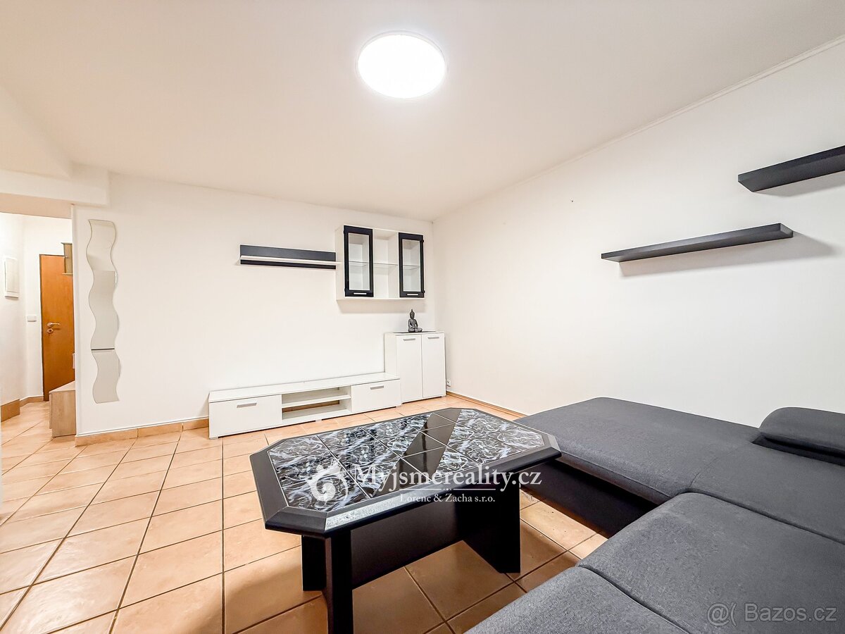 Pronájem vybaveného cihlového bytu 2+kk, 46 m², ul. Chelčick - 4