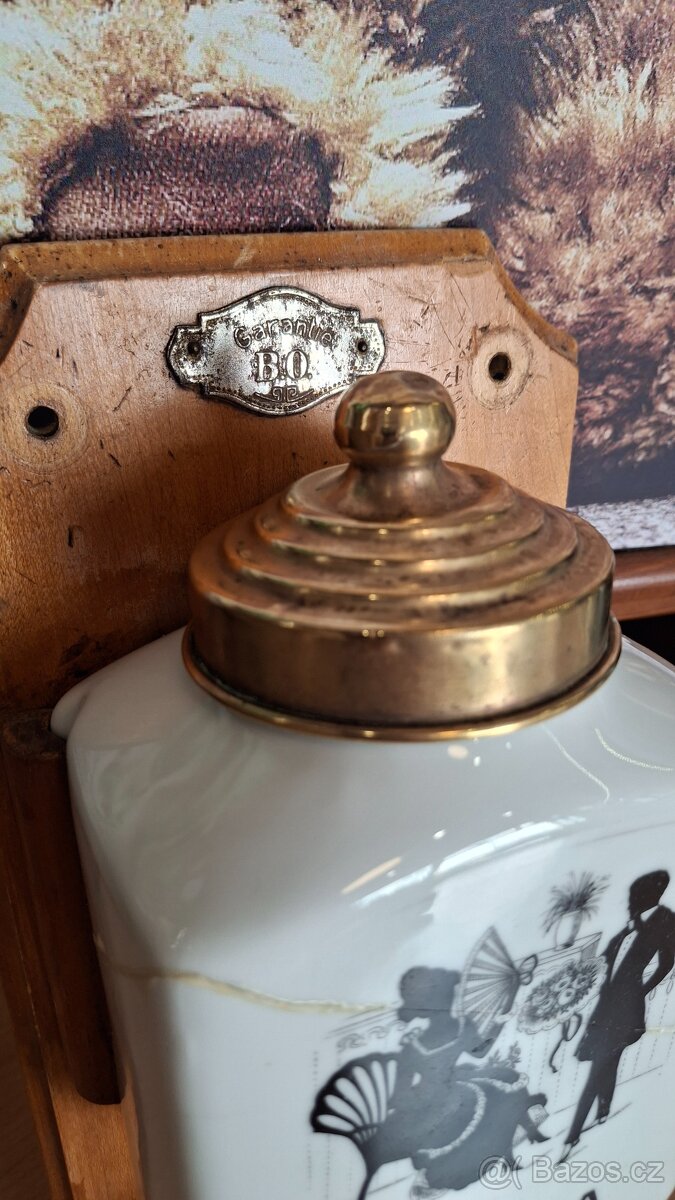 Nástěnný starožitný kafemlýnek zn.Garantie v rokoko stylu - 4