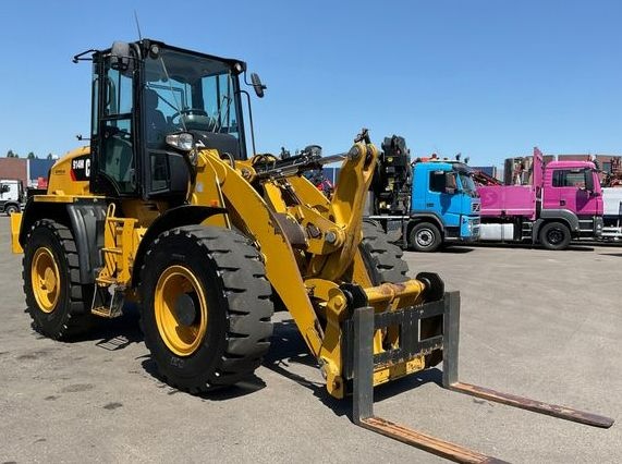 Kolový nakládač CAT 914M-EPA - 4