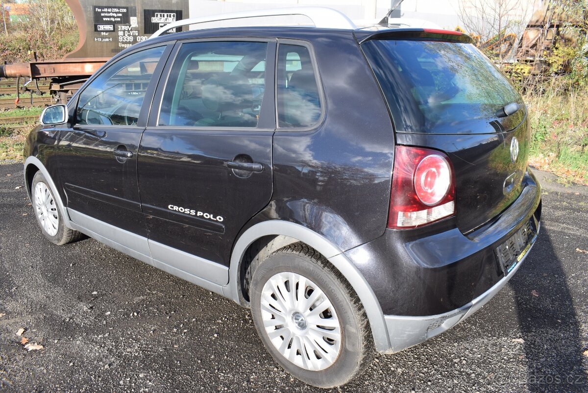 Volkswagen Polo 1,4 i CROSS,SUPER STAV - 4
