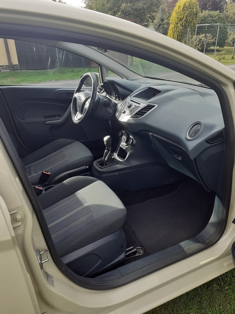 prodám Ford Fiesta - 4