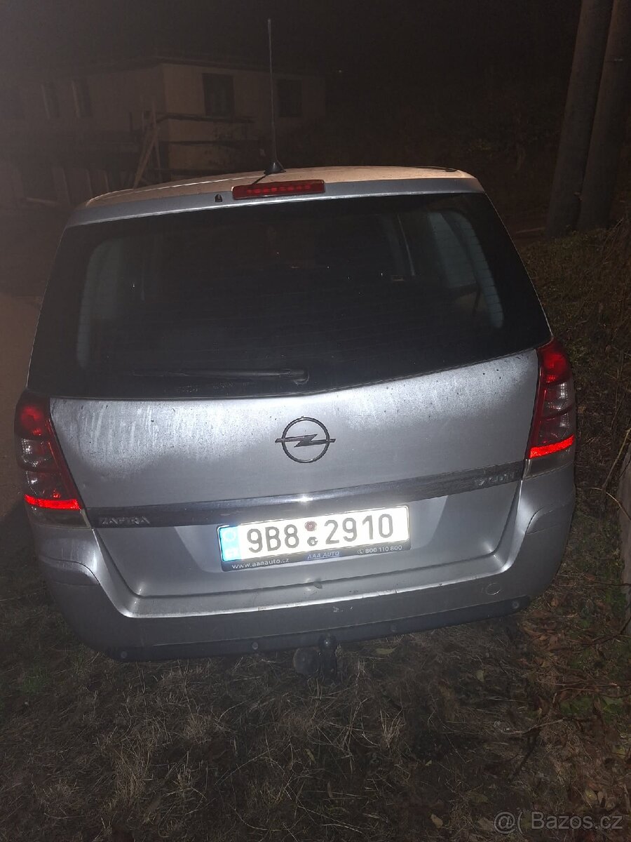 Opel Zafira - 4