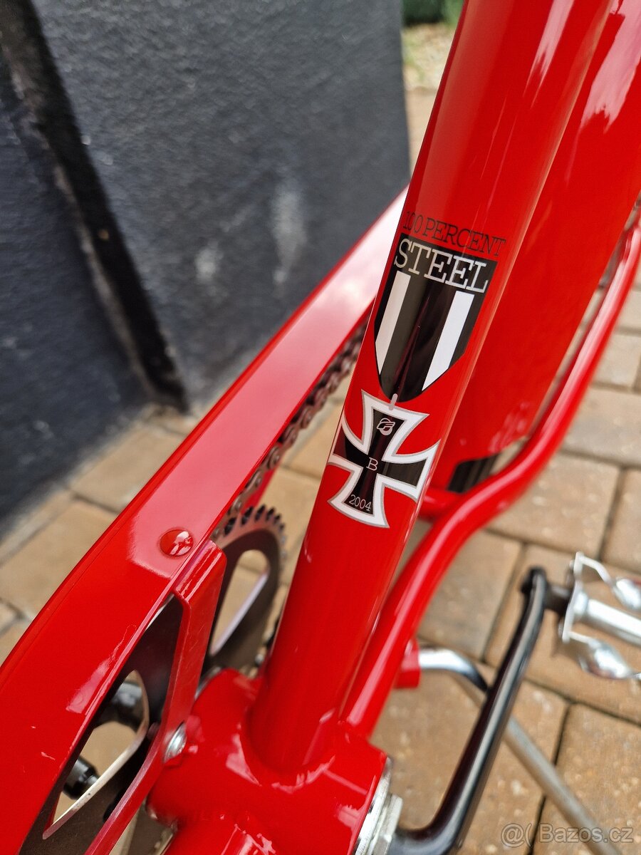 FELT Red Baron (rudý baron) - 4