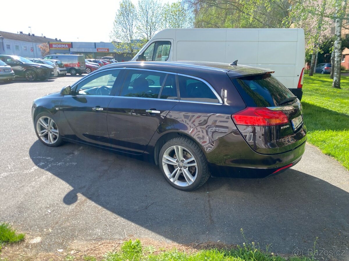Prodáme Opel Insignia 2.0cdti, 4x4 Combi, Automat: - 4