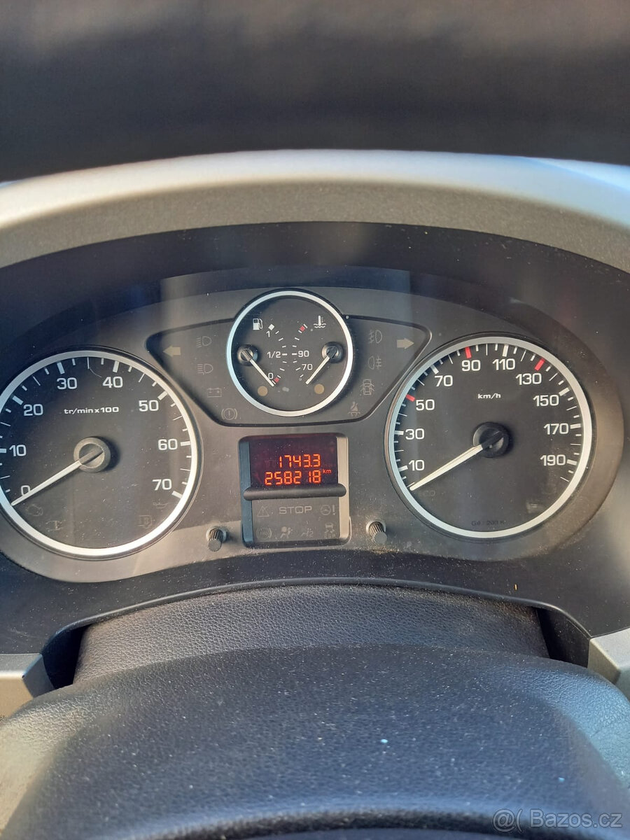 Peugeot Partner Kombi - 4