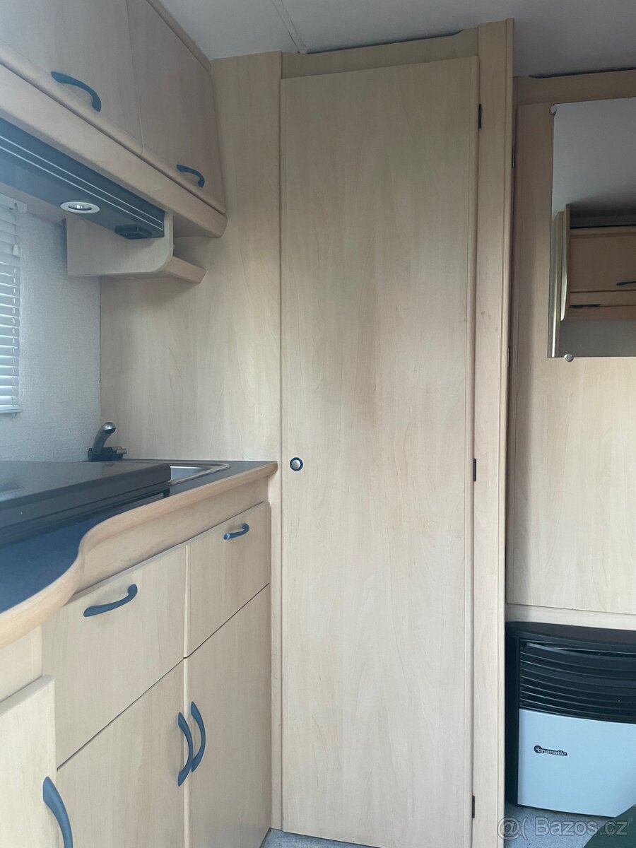 Prodám karavan zn. Gruau - 4