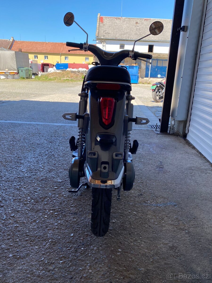 MOTRON - CUBERTINO v šedé barvě - 4