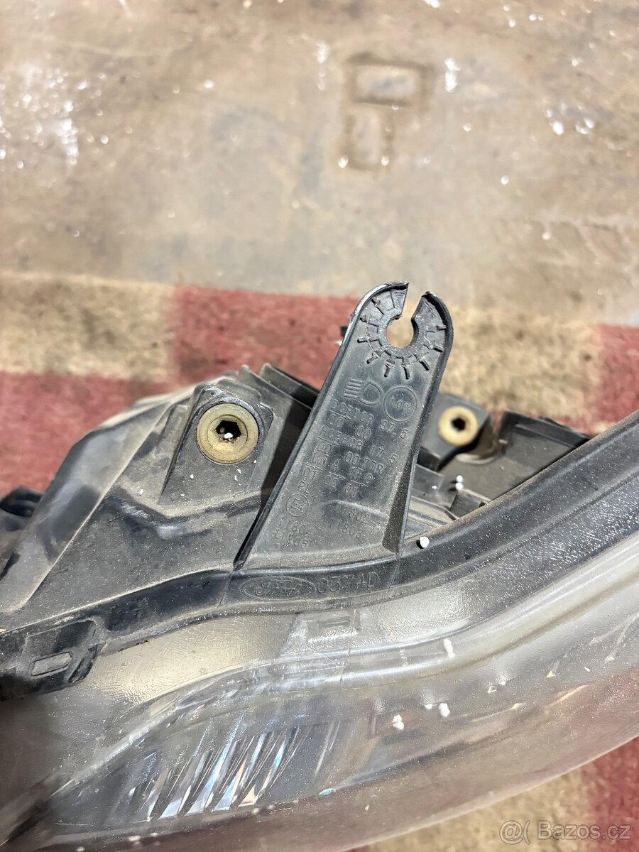 Ford Focus II přední světla - 4