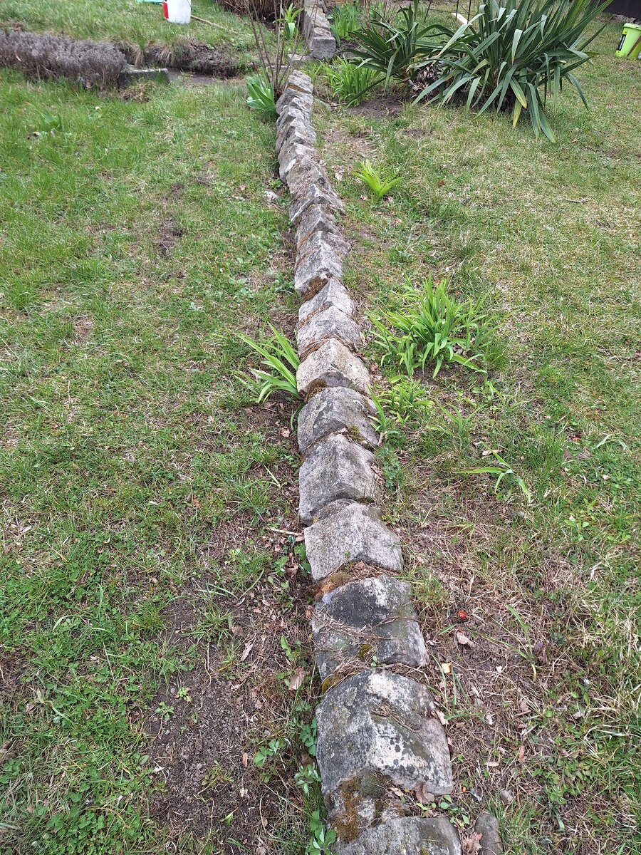 Kameny a dlažba za odvoz - 4