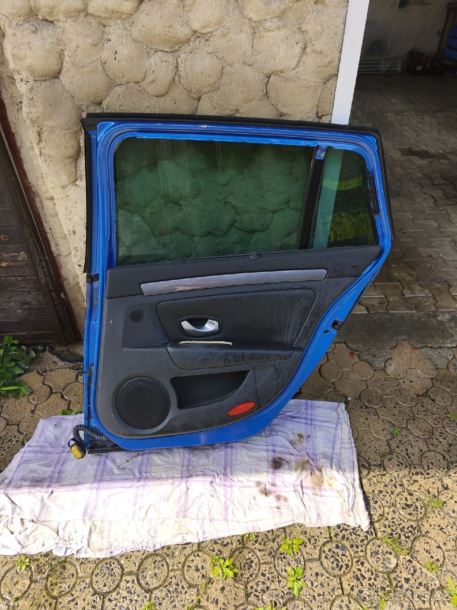 Renault Laguna III - 4