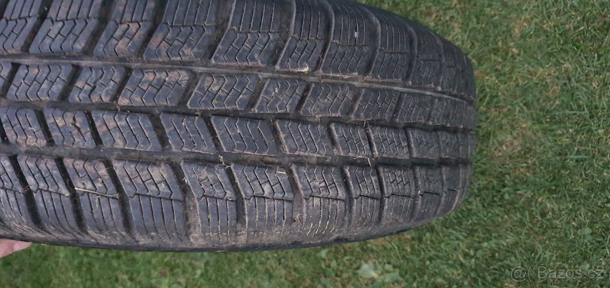 2x Kompletní zimní kola 175/70 R13 (+ poklice zdarma) - 4