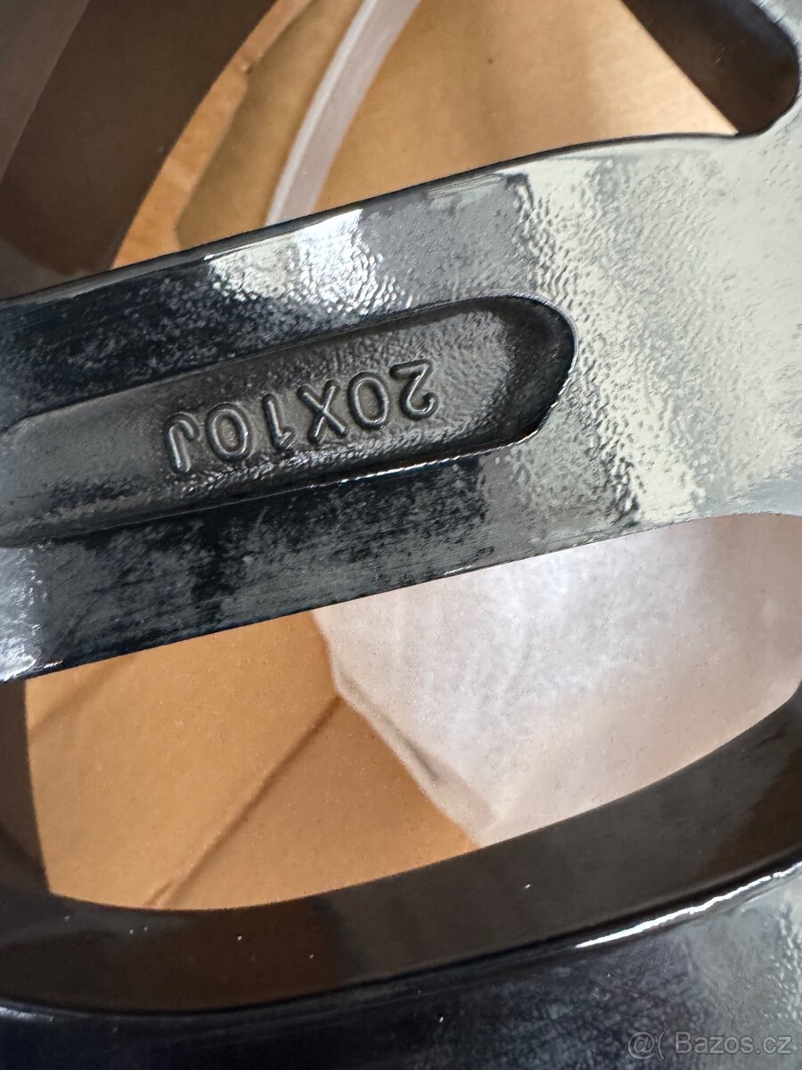 5x127 / 5x139,7 Hardrock r20