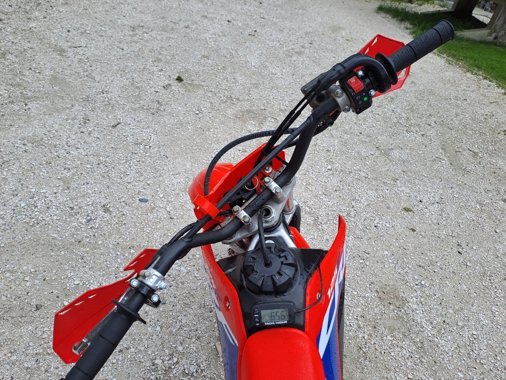 Prodám moto HONDA CRF 125 cm3