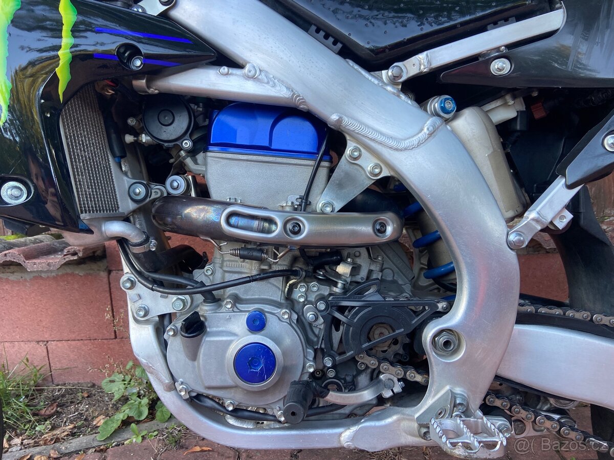 Yamaha YZ450F 2022 s TP a SPZ