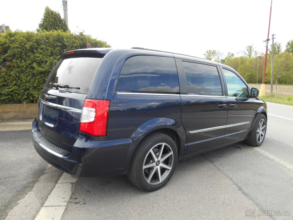 Chrysler Town & Country 3.6 RT LPG NAVI DVD 2013 - 4